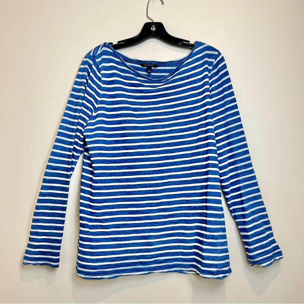 BANANA REPUBLIC 🍌 Sz. L blue and white striped long sleeve shirt